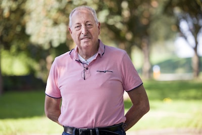 Steeds meer 60-plussers hebben latrelatie, zo ook Rob (74): ‘Hoeven niet meer 24/7 op elkaars lip te zitten’