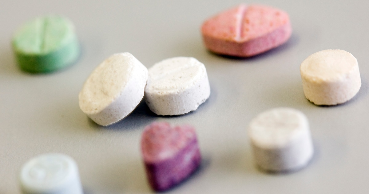 Woning in Wielwijk gesloten na vondst MDMA en stroomstootwapen