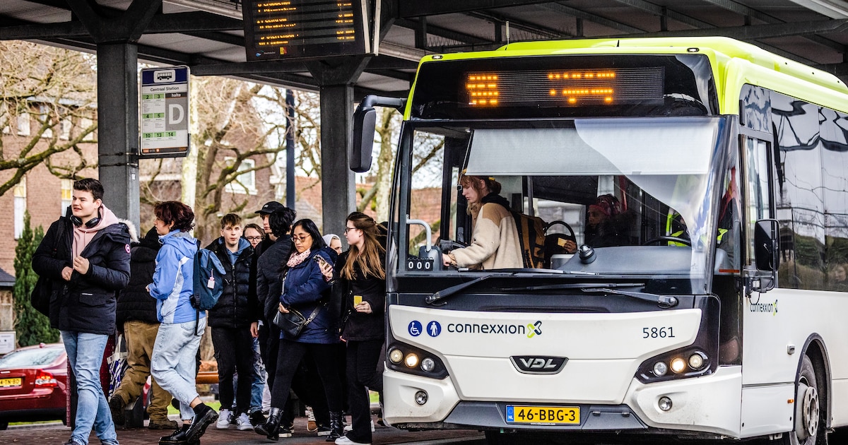 Proef met gratis pendelbus vanaf Hoofddorp naar kust in zomer 2026