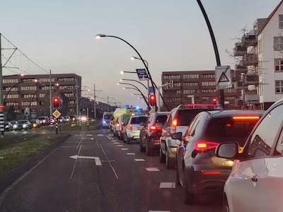 Twee drukke en gevaarlijke kruispunten aangepakt in Wateringse Veld