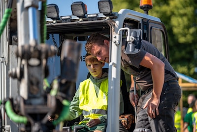 Onderwijsdag van de Bouw geopend in Veenendaal