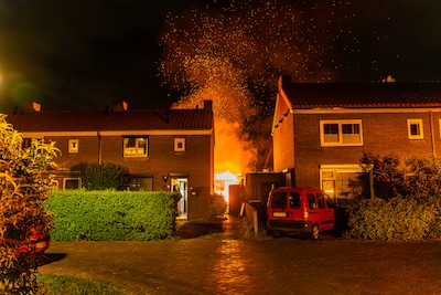 Schuur gaat in vlammen op in Wijchen