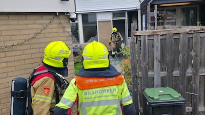 Woning tijdelijk onbewoonbaar door felle brand in Doetinchem