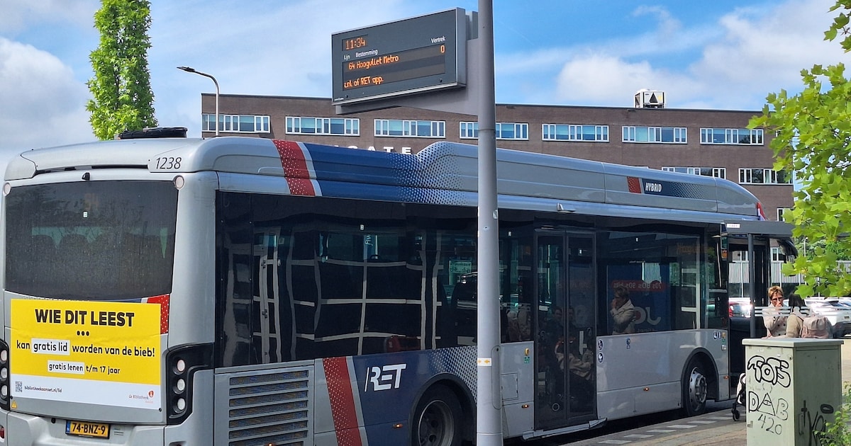Geen metro's via station Poortugaal door stroomstoring: pendelbussen ingezet