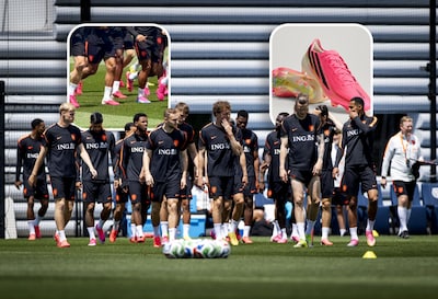 Geen oranje maar roze: Nederlands elftal massaal aan de flam