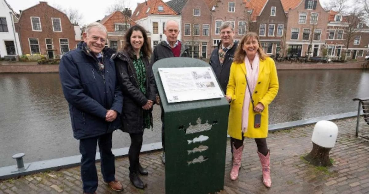 Nieuwe informatieborden over Spaarndamse historie officieel geopend