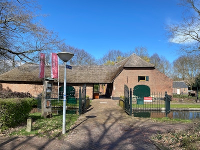 Expositie van werken De Buck en Grinda bij ‘t Oude Slot