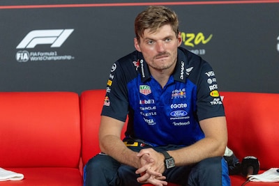 Max Verstappen blikt terug op transferperikelen: ‘Je kunt niet als kapitein van het schip van boord springen’