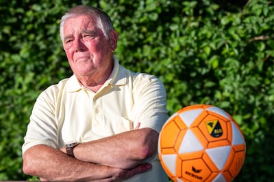 Bekende Haagse korfbaltrainer Rob Verhagen op 81-jarige leeftijd overleden
