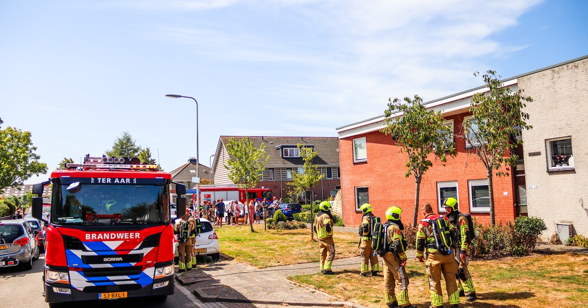 Brand in meterkast van appartementencomplex in Ter Aar, 15 woningen ontruimd