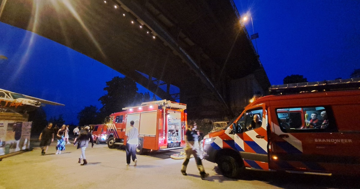 Zoektocht naar drenkeling in Waal bij Nijmegen gestaakt, persoon niet gevonden