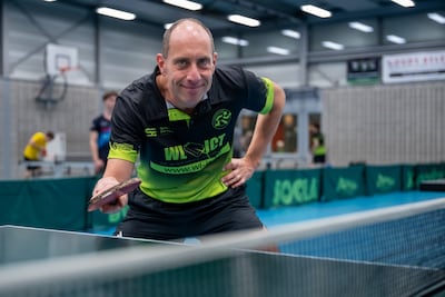 Marco van der Meijden kampioen, met tegenzin: ‘Met pilsje langs de kant het allermooiste’