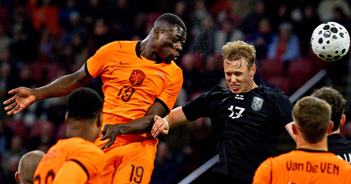 nederlands-elftal-speelt-alle-groepsduels-van-het-wk-in-oranje-shirts