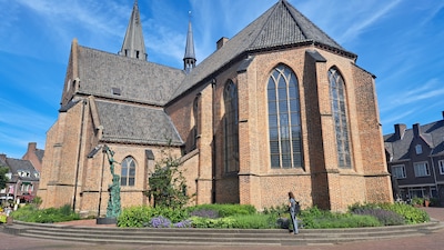 Kunstenaars tonen werk in Grote Kerk Wageningen