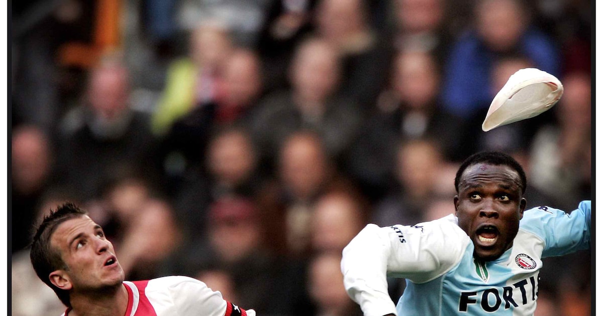 chris-gyan-in-duel-met-rafael-van-der-vaart