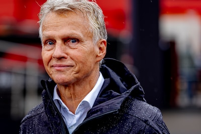Om 07.15 uur liet Jan Lammers al de eerste traan, toch is hij dolgelukkig na laatste Dutch GP: ‘Gaat niet wéér 36 jaar duren’