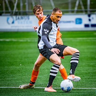 Eén moment genoeg voor Oosterhoutse zege op RFC: ‘Er had geen winnaar moeten zijn’