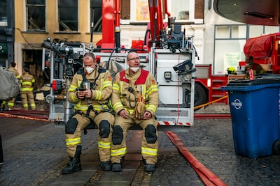 Brandweer beleeft in Arnhem een blusmarathon van dagen: ‘Gevochten als leeuwen om erger te voorkomen