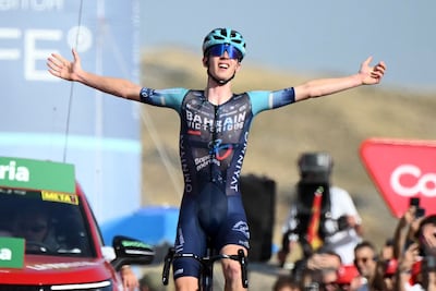 Jongste Vuelta-renner (20) maakt indruk met ritzege, ook topdag voor leider Enric Mas