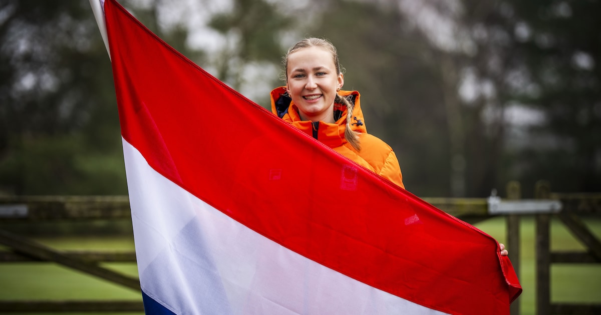 Capelse Claire Petit vlaggendrager bij de Paralympische Spelen