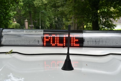 Automobilist (29) weigert alcohol- en drugstest na staandehouding op A50 bij Eindhoven, politie geef