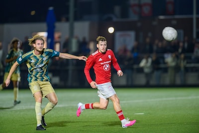 Multi-inzetbare Lemrini verlost Sportlust’46 van hoofdbrekens: ‘Ik speel waar de trainer mij nodig h