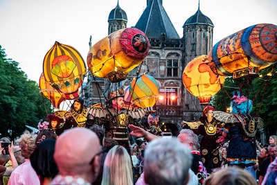 De Welle gaat dicht voor Deventer op Stelten, dat ook in het Worpplantsoen grotere opzet krijgt