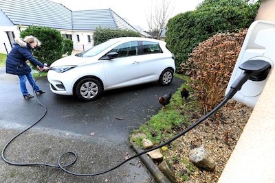 Electric driving for 150 euros a month? ‘I think many people would be happy with that’