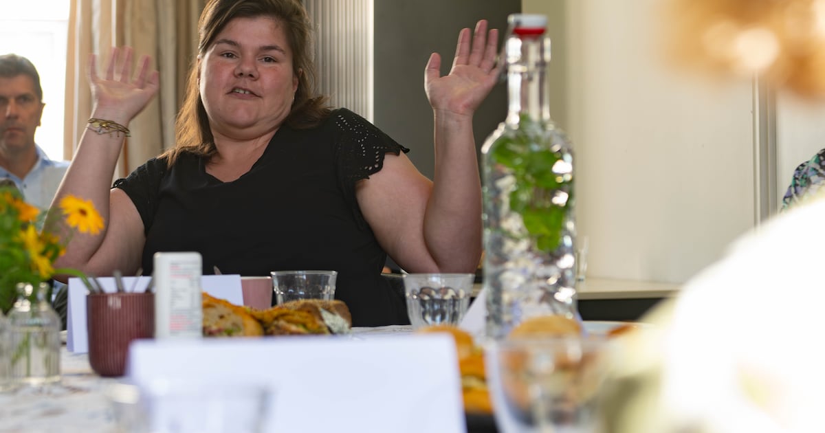 Minister ziet met eigen ogen hoe mensen in Deventer er voor elkaar zijn