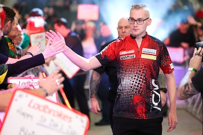 Van der Velde op ruime achterstand tegen voormalig wereldkampioen Humphries