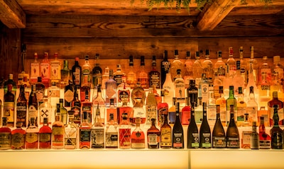 Cheers! 6 cocktail bars in Amsterdam-West