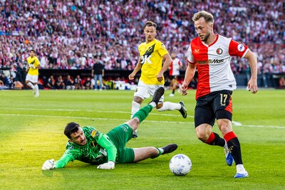 Casper Tengstedt scoort in oefenwedstrijd tegen RKC, maar heeft nog tijd nodig