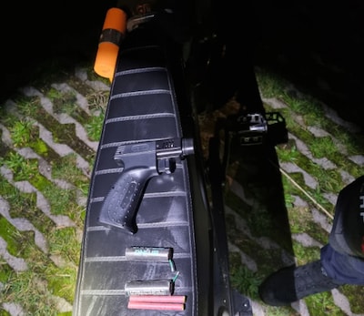 Jongens (14) uit Rijen betrapt met vuurwerk en aansteker die lijkt op pistool: ‘Dan trekken wij ons 