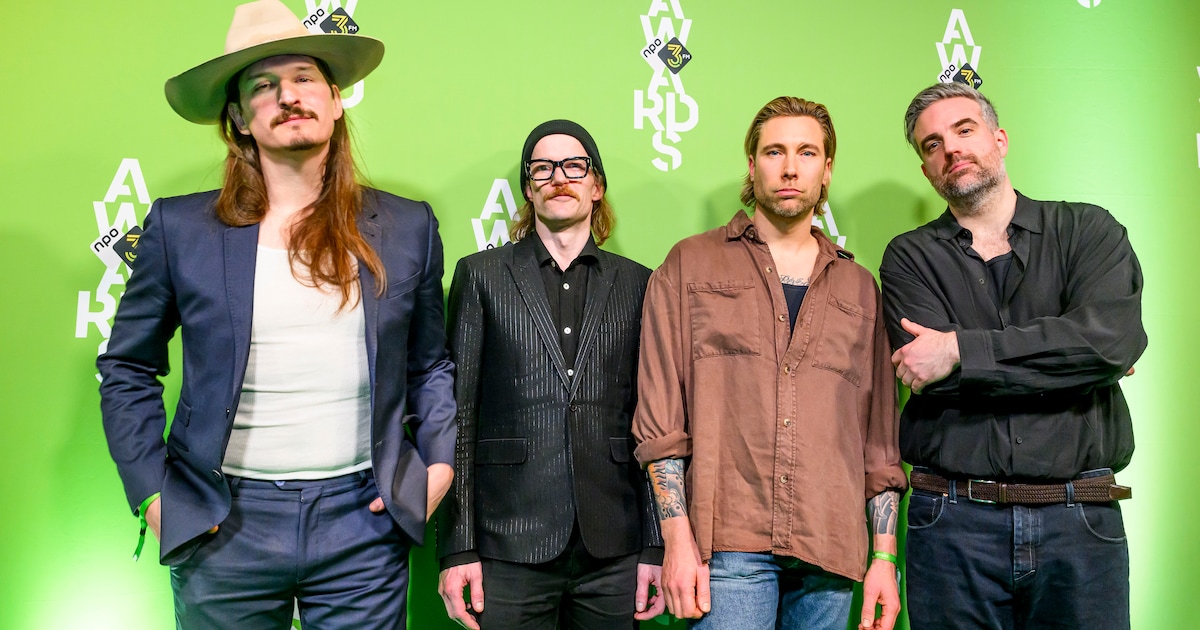 Kensington komt met eerste album sinds comeback met nieuwe zanger ...