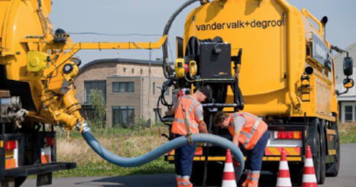 Jaarlijkse inspectie riolering Den Burg op Texel begint, gemeente roept bewoners op toiletdeksels di
