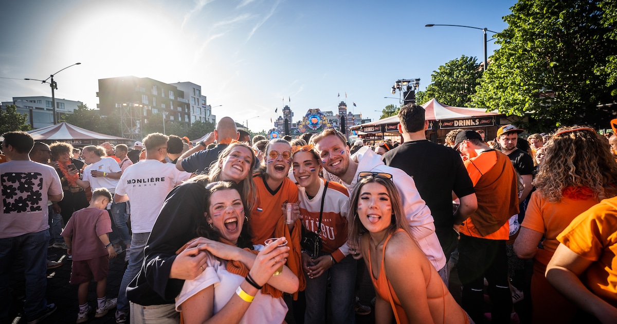 ‘Populistisch gelul’ of terecht punt? Raadslid wil weten wat Koningsdag ...