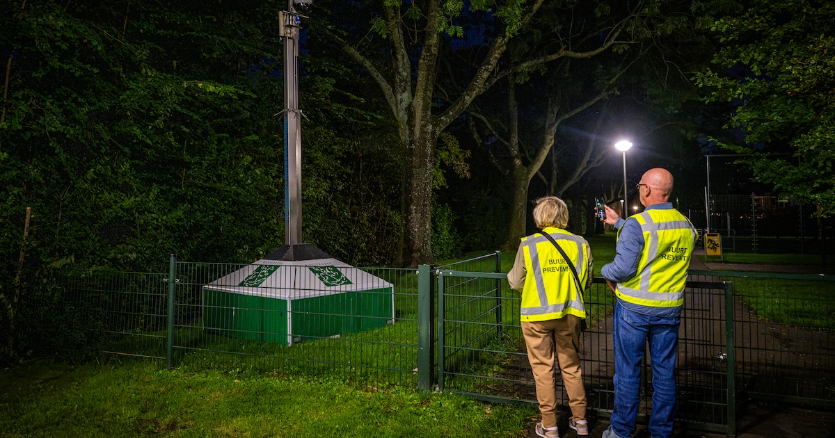 Vuurwerkknallen in meerdere Ridderkerkse wijken zorgen voor onrust: ‘Ouderen en honden zijn doodsban