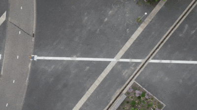 Slechtziende Thyra (21) lag tussen de fietsen op weg naar de bus, tot ze bleef bellen: ‘Ik kan nu ze