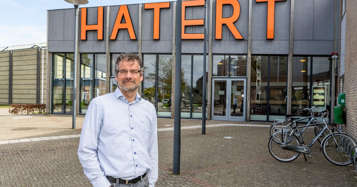 nestor-van-gemeenteraad-hans-van-hooft-heeft-er-nog-steeds-lol-in