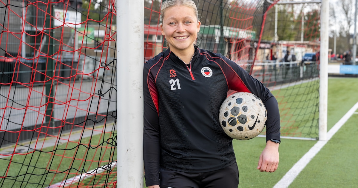 Westlandse June (21) verdiende basisplek in eredivisie: ‘Ik wilde meer speeltijd en die kreeg ik bij