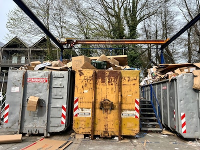 Stedelijk Orkest in Borne heeft handen vol aan troep van bewoners: ‘Iemand gooide zelfs smeulende ko