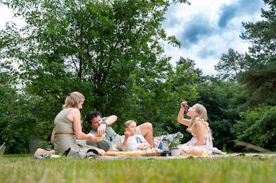 Pak je zonnebril en korte broek: het weer met Pinksteren in Apeldoorn wordt zomers