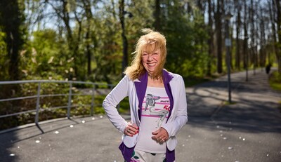Na kanker, gewapende overvallen en een uitgeput huwelijk vond Riet haar kracht: ‘Werd mijn redding’