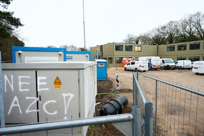 Omwonenden eisen bouwstop voor azc in Nuenen: ‘Vergunning doorgedrukt met leugens’