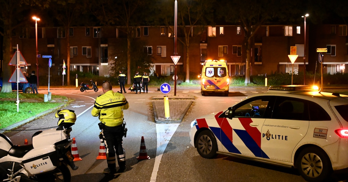 Scooterrijder gewond bij botsing op de Batauweg in Nieuwegein