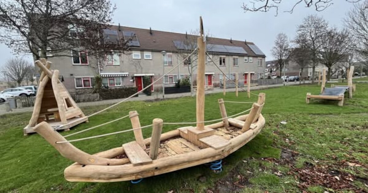 Speelplekken Tongelaer en Wilhelminalaan in Hillegom vernieuwd en klaar voor gebruik