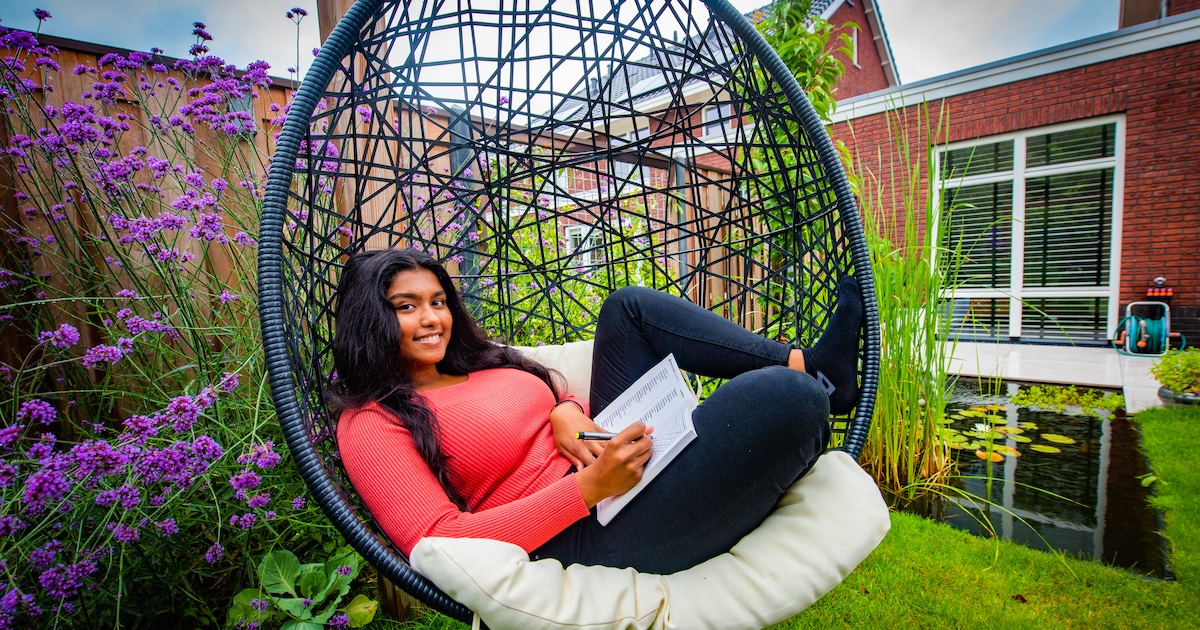 Simren (17) kan slecht tegen stilzitten: ‘Bij ons thuis zijn flinke ...