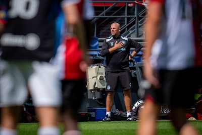 Voormalig doelman moet Feyenoord van probleem af helpen: ‘Dode spelmomenten zijn heel bepalend’