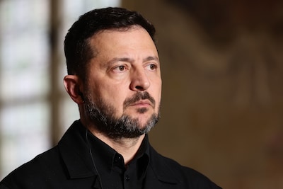 Kabinet-Zelensky op de schop: baas van energiemaatschappij wordt premier, protest om ontslag Defensieminister