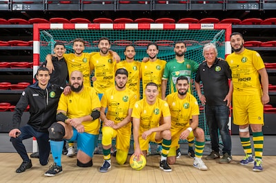 KNVB huldigt Haags zaalvoetbalicoon Nick Taal: ‘Iedereen zat in het complot, maar ik wist van niks’